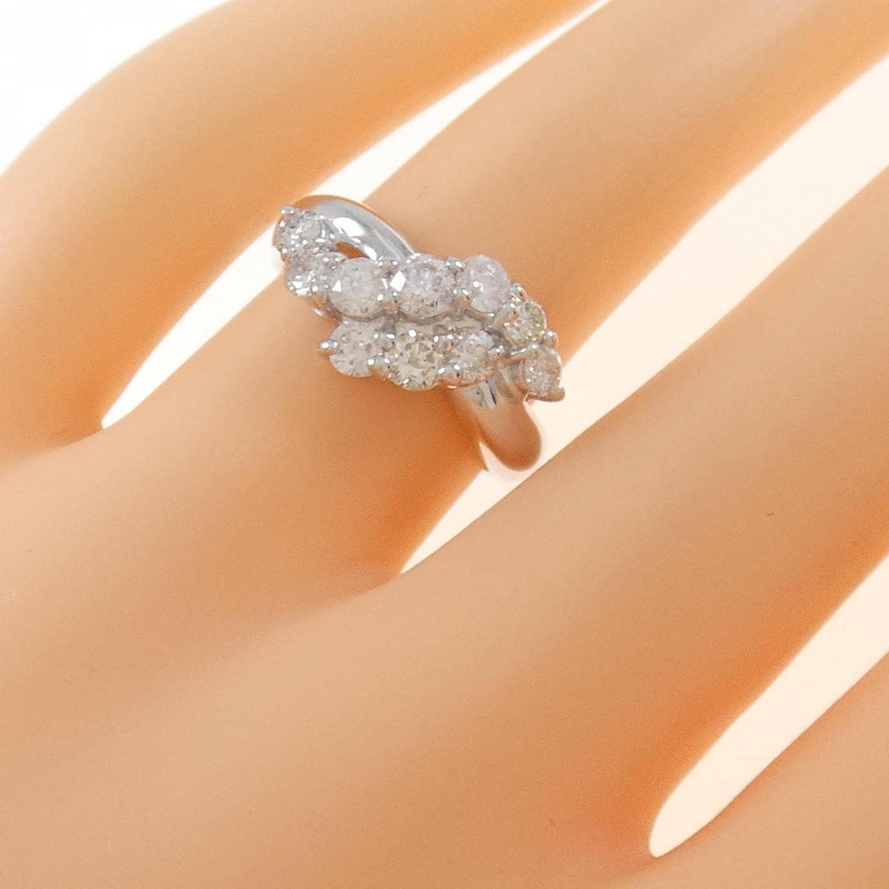 K18WG ダイヤモンド リング 1.00CT
