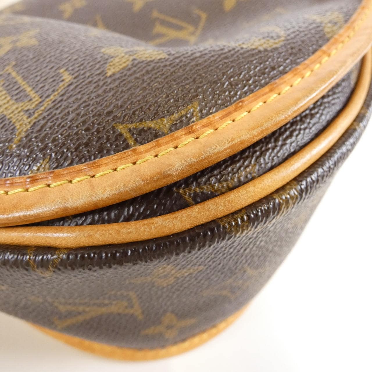 LOUIS VUITTON Monogram Menilmontant PM M40474 Shoulder Bag