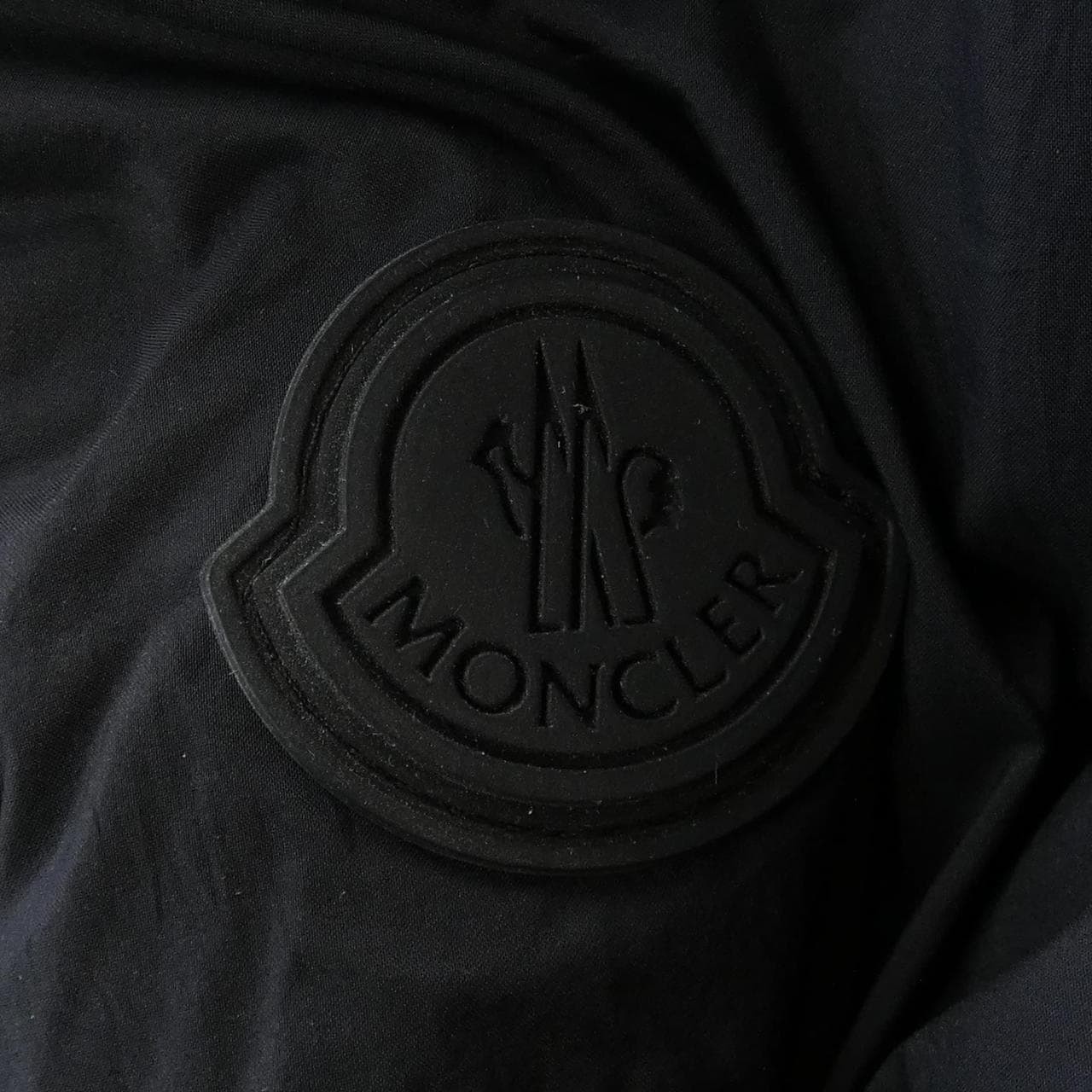 モンクレール MONCLER ダウンジャケット