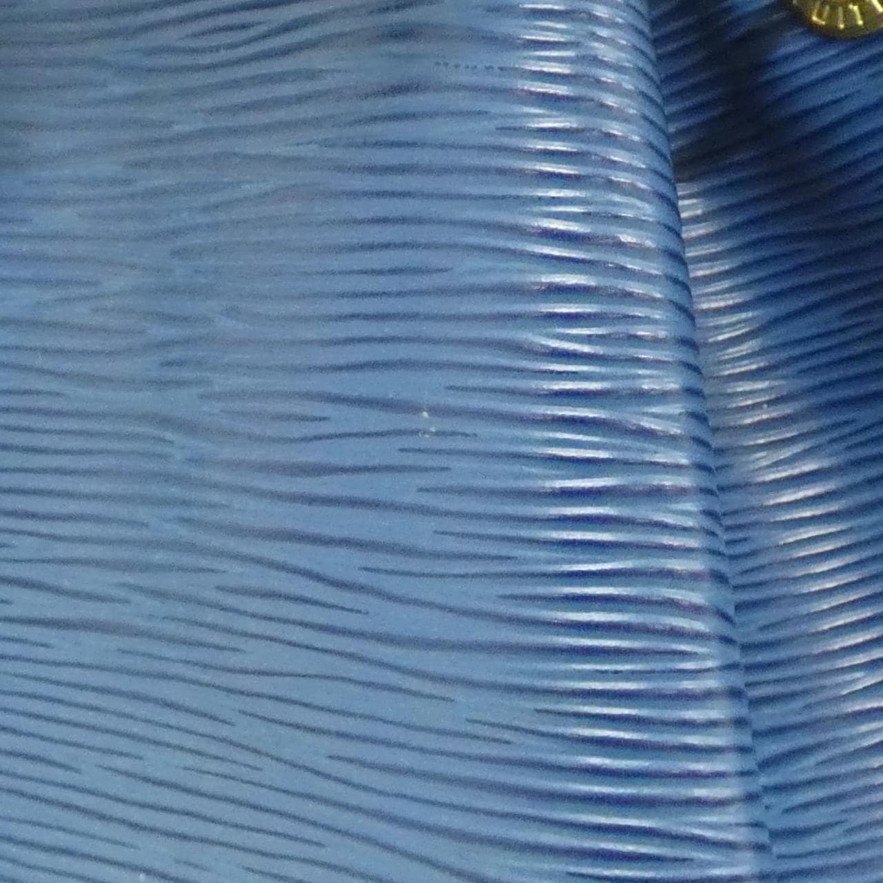 【ヴィンテージ】ルイヴィトン エピ プチ ノエ M44105 ショルダーバッグ