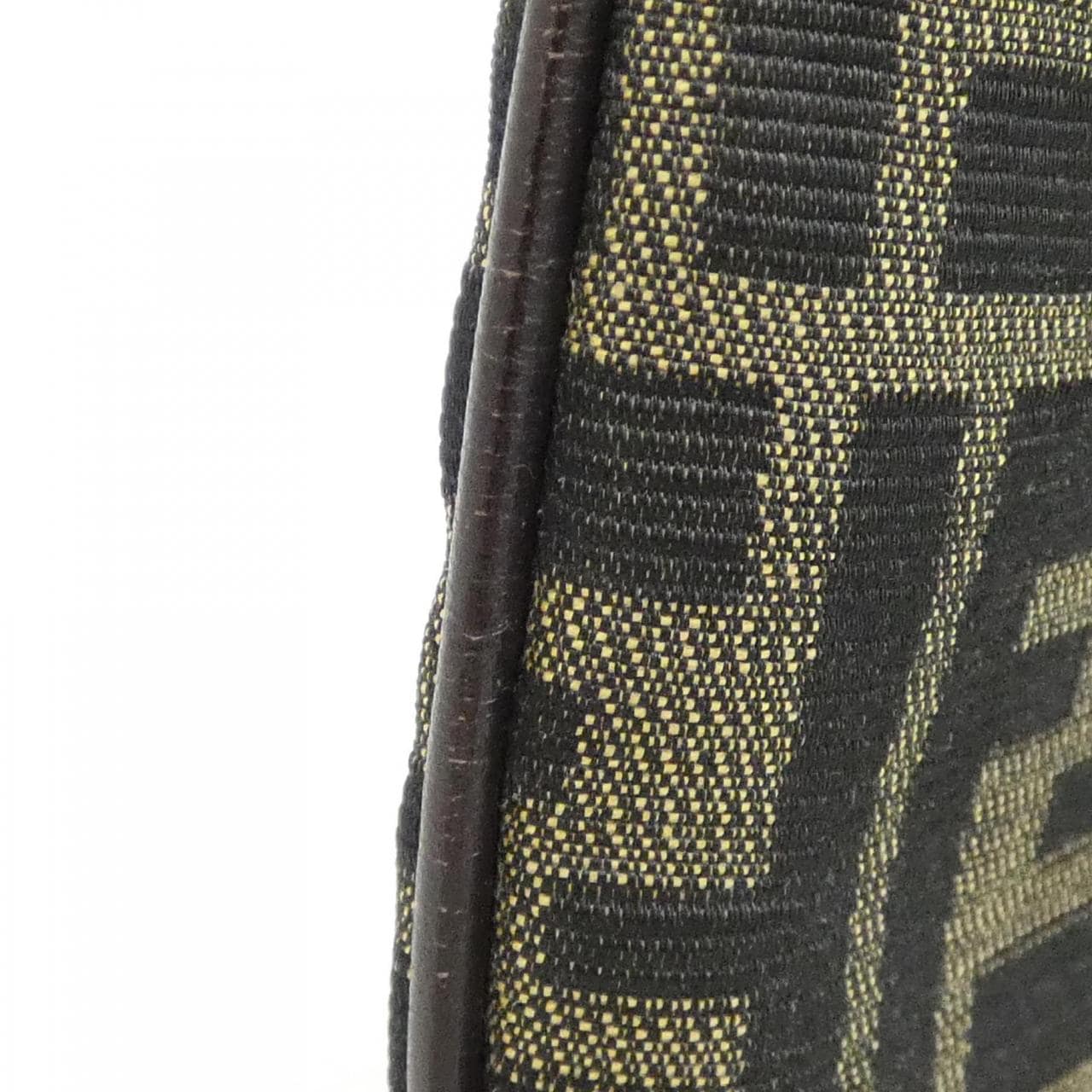 【ヴィンテージ】フェンディ 15886 ショルダーバッグ