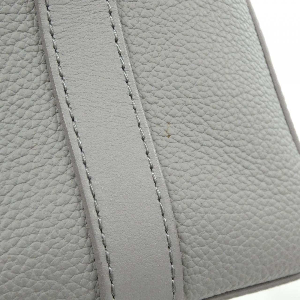 ルイヴィトン LVアエログラム シティ キーポル M59328 ショルダーバッグ