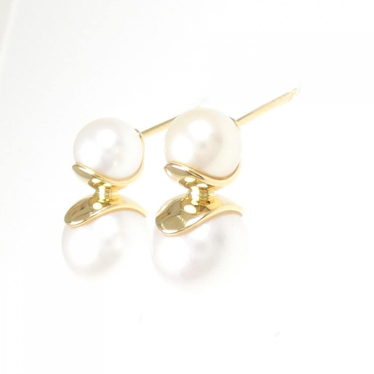 タサキ イリュージョン ピアス