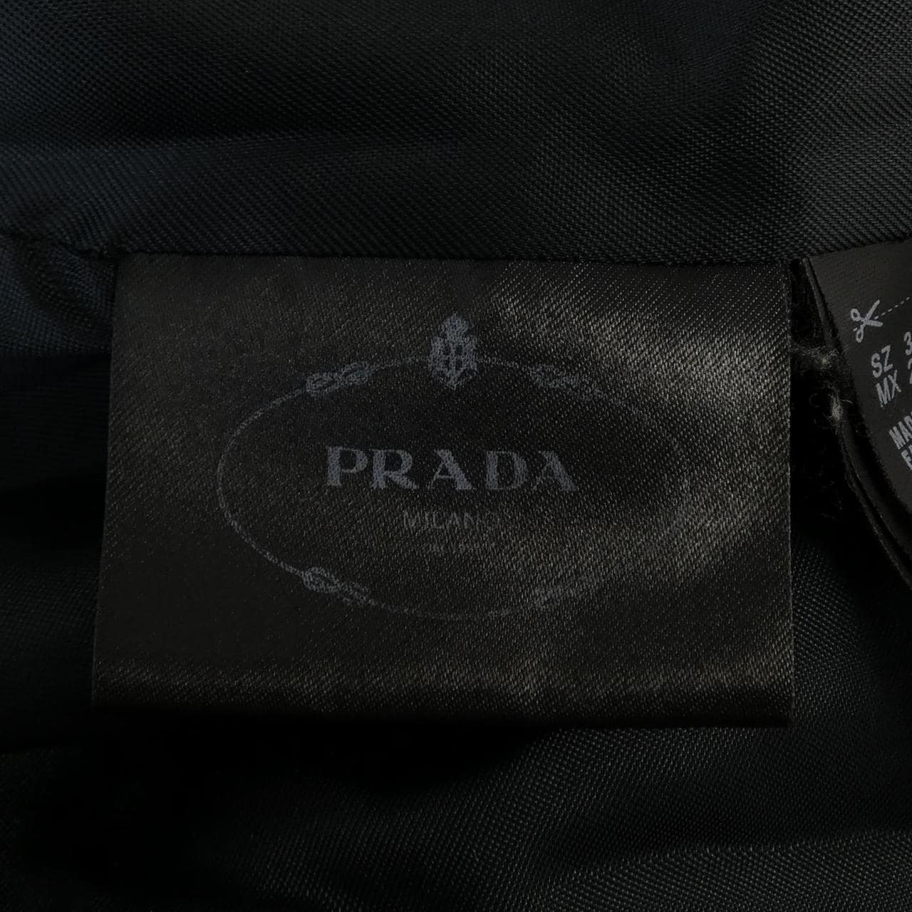 プラダ PRADA コート