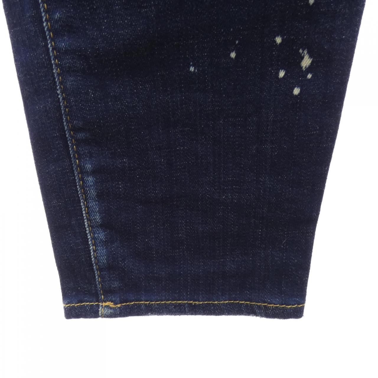 ディースクエアード DSQUARED2 S74LB1232 ジーンズ