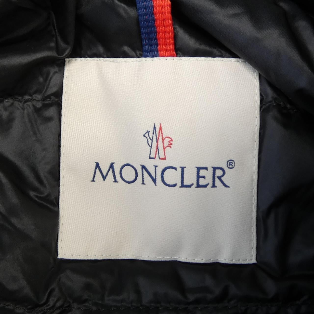モンクレール MONCLER DETIAN ダウンジャケット