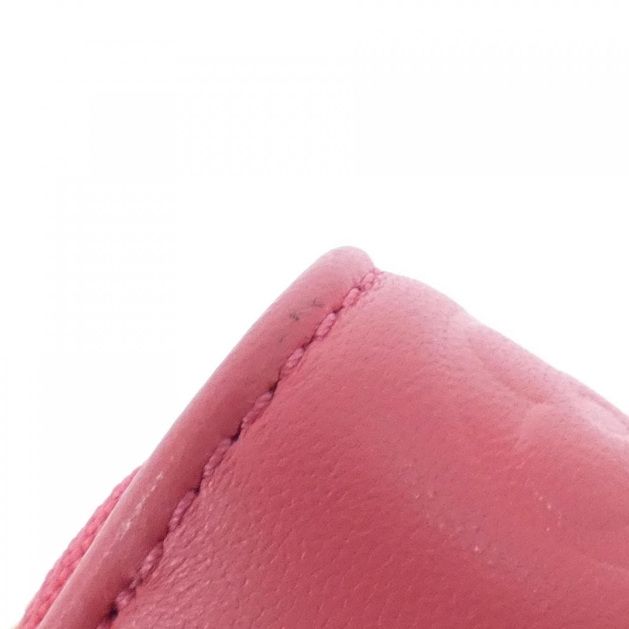 ルイヴィトン クッサン ジッピー ウォレット M83212 財布