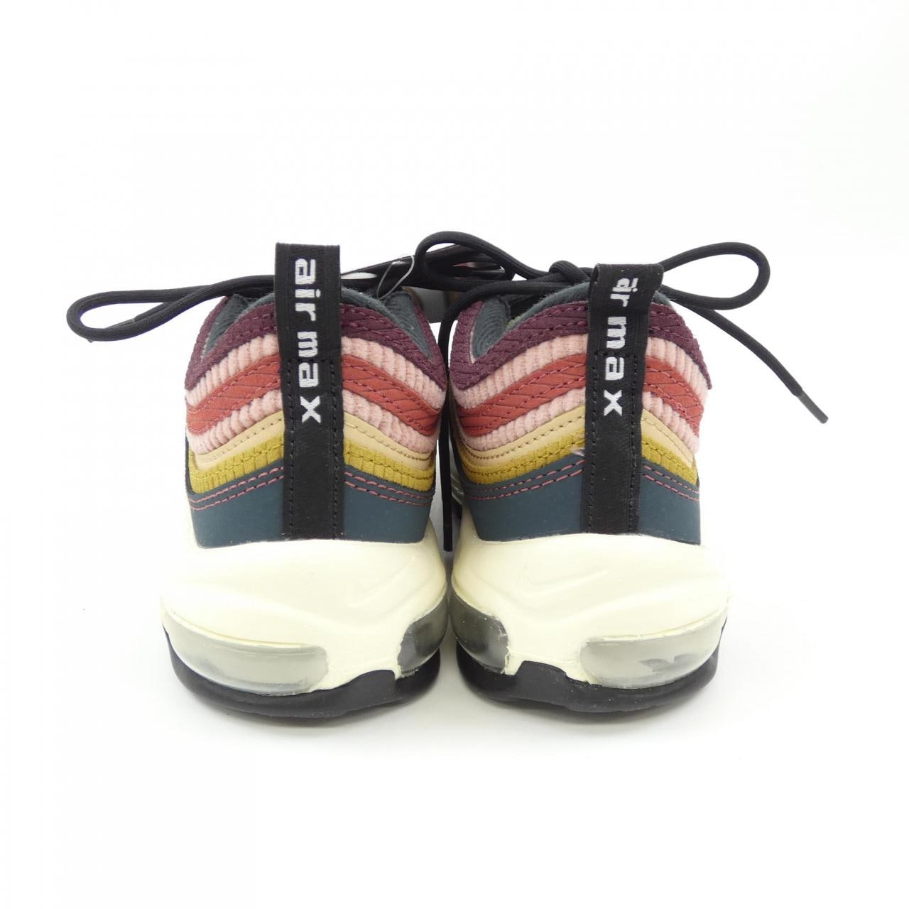 ナイキ NIKE スニーカー