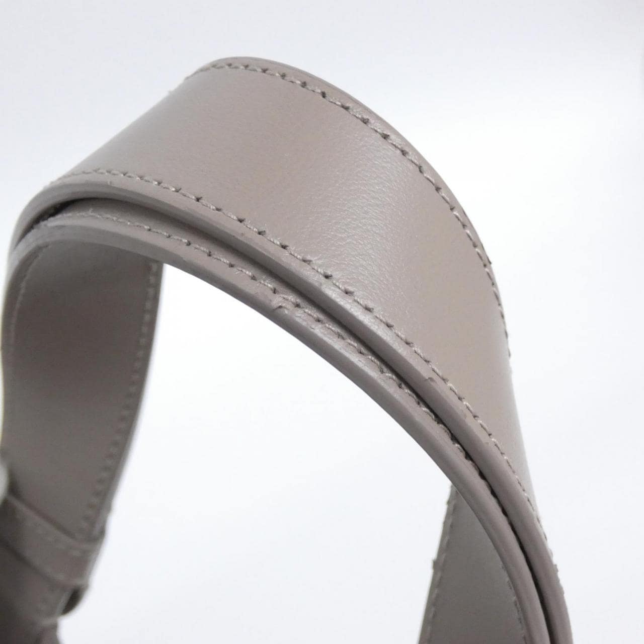 クリスチャンディオール ディオール トゥジュール ミディアム M2821OSHJ バッグ