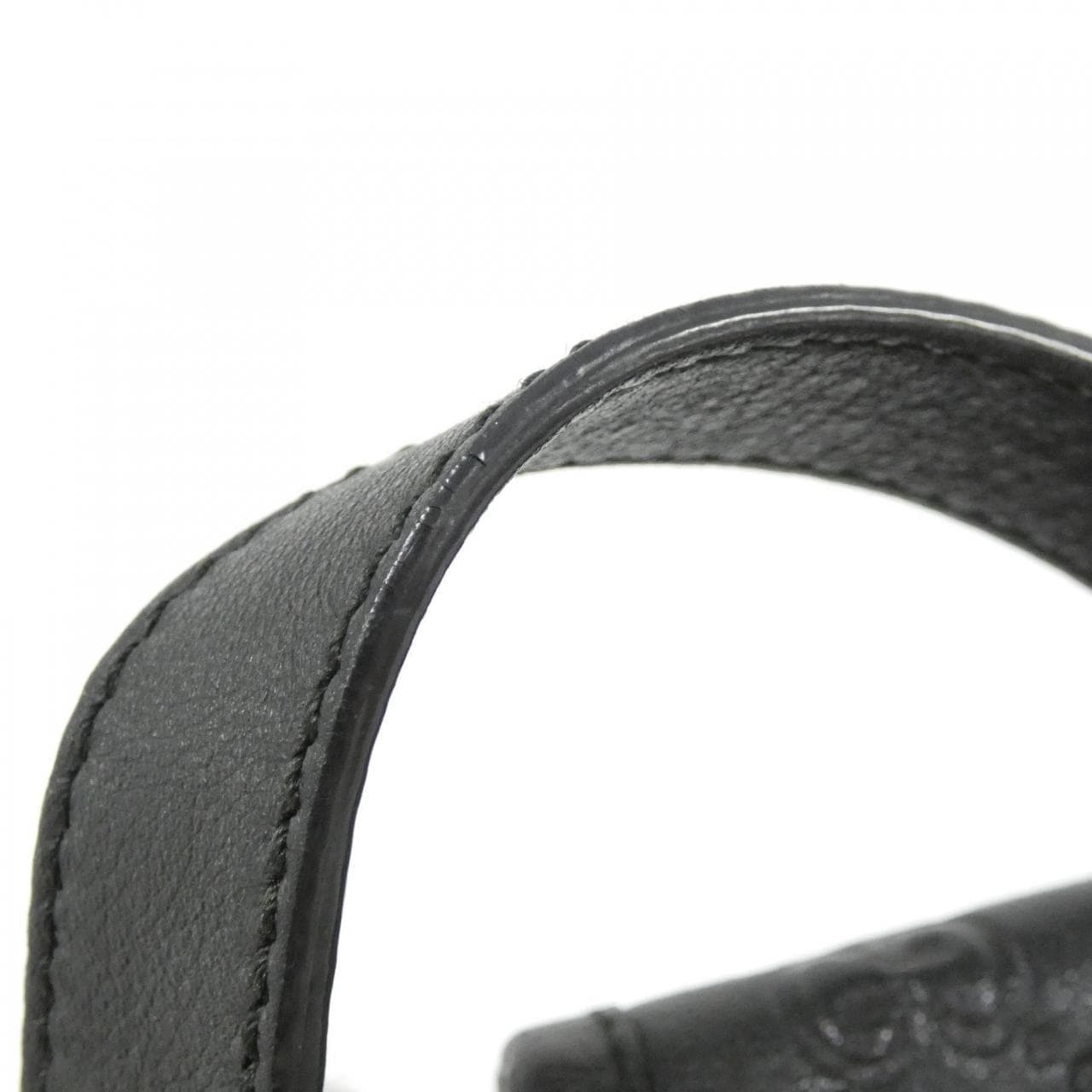 【ヴィンテージ】グッチ 223666 BNX1G ショルダーバッグ