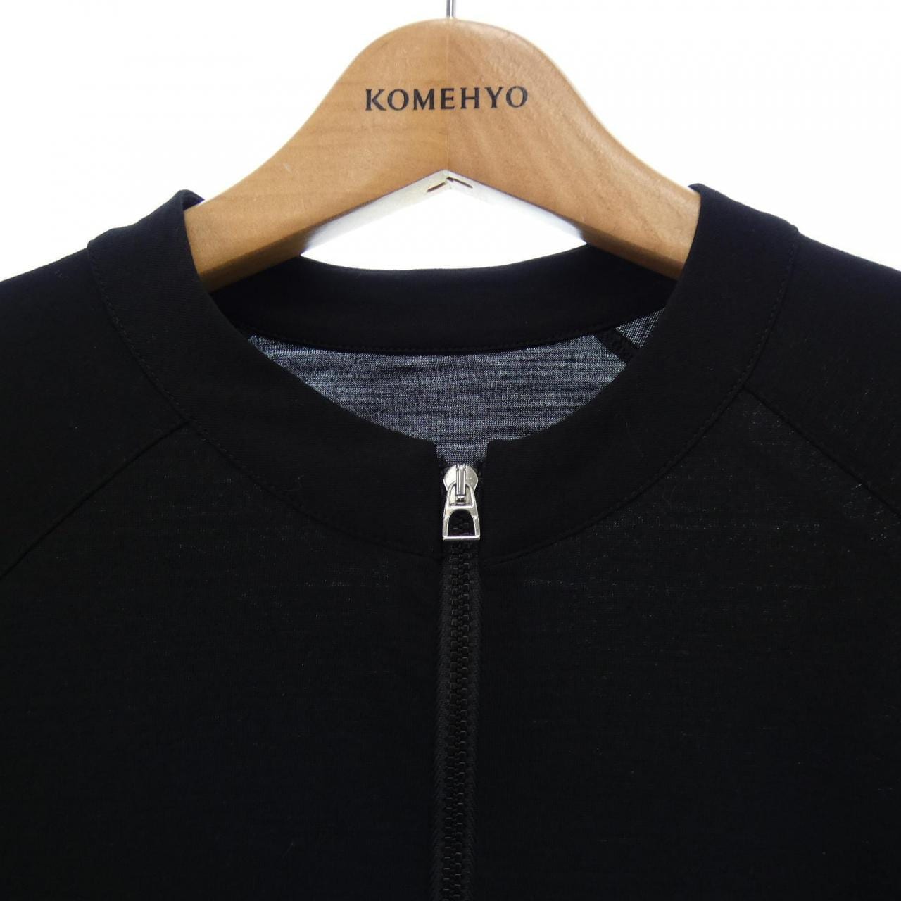 エルメス HERMES Tシャツ