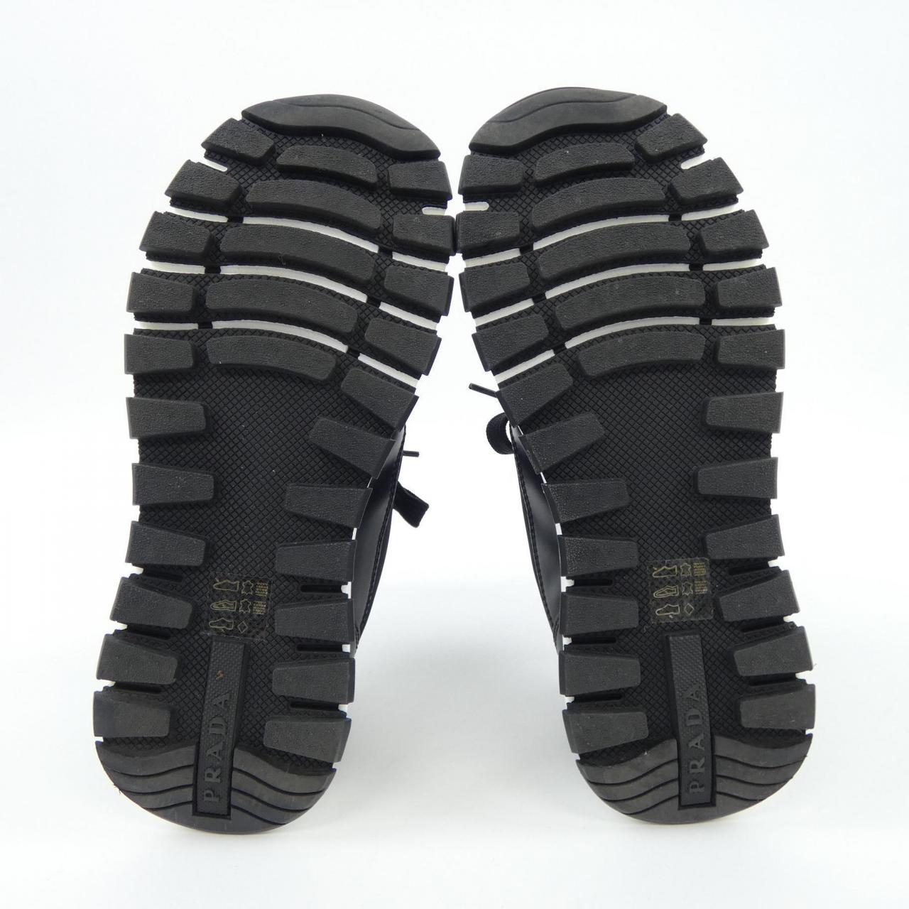 プラダ PRADA エコニール RE-NYLON 1E283N スニーカー