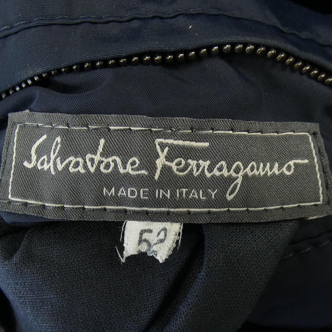 サルヴァトーレフェラガモ SALVATORE FERRAGAMO コート