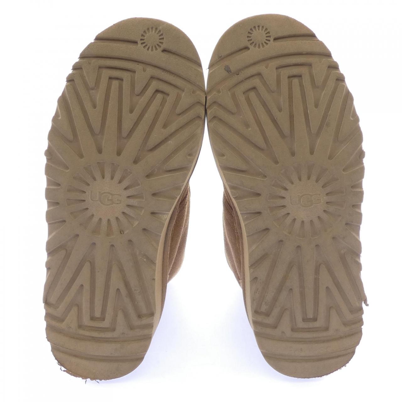 アグ UGG ブーツ
