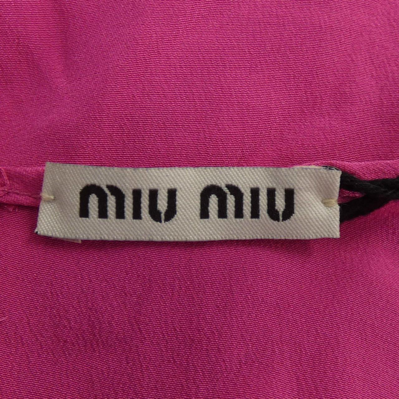 MIU MIU MIU MIU 上衣