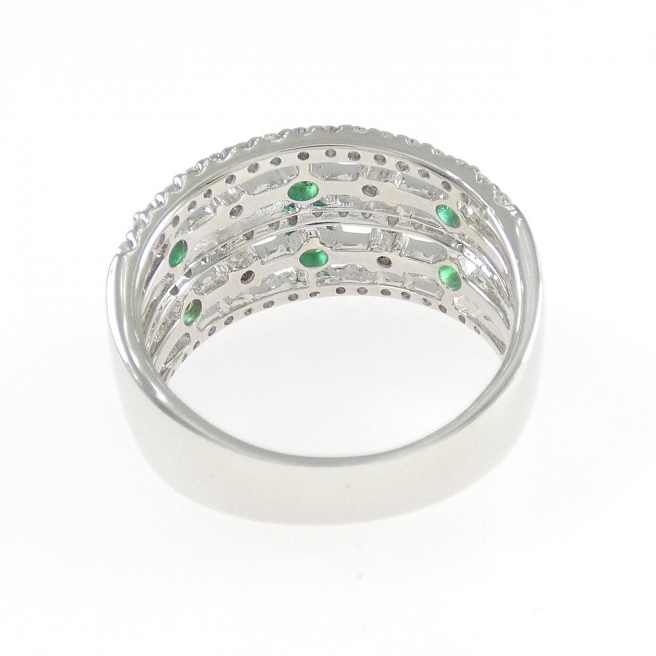 PT900 エメラルド リング 0.30CT