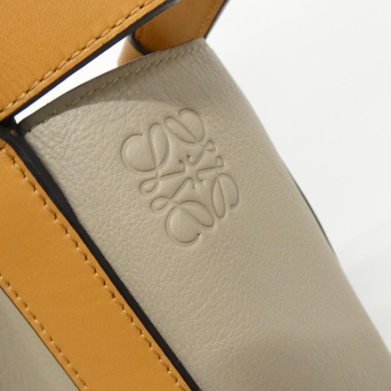 ロエベ 327 30 R97 リュックサック