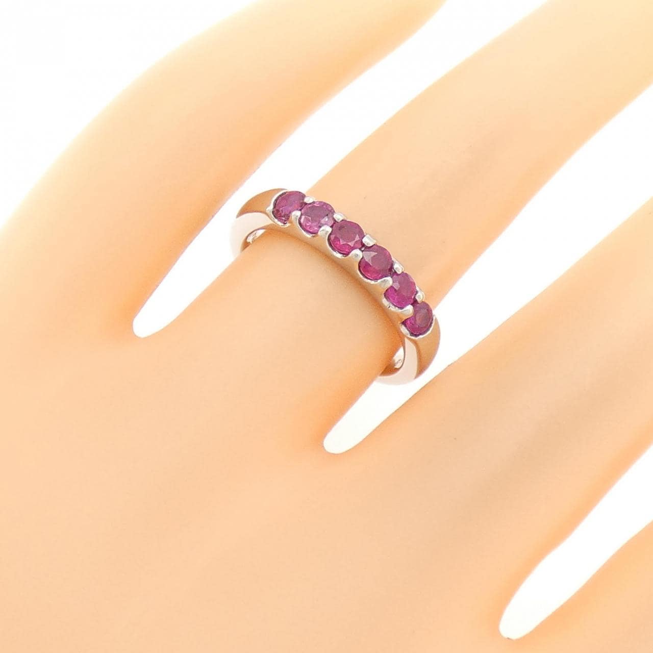 PT900 ルビー リング 0.68CT