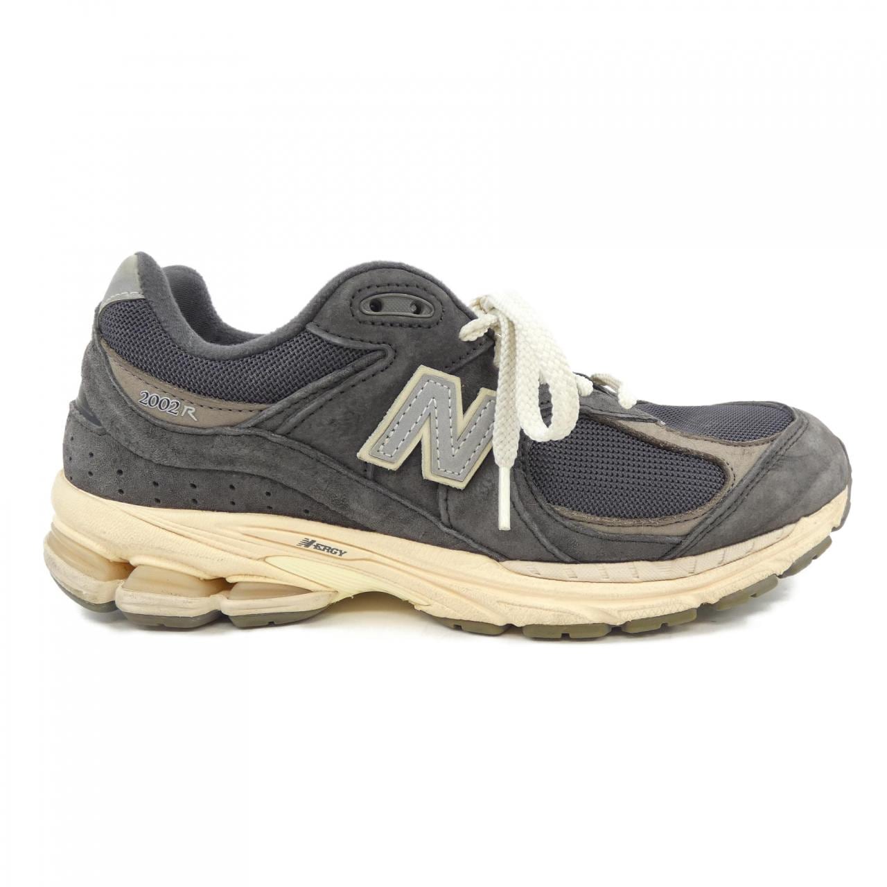 ニューバランス NEW BALANCE M2002RHO スニーカー