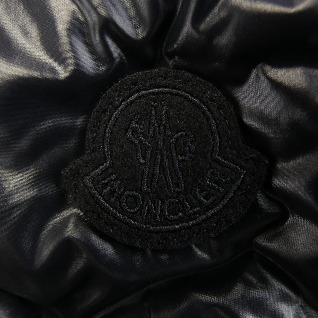 【新品】モンクレール MONCLER ダウンジャケット