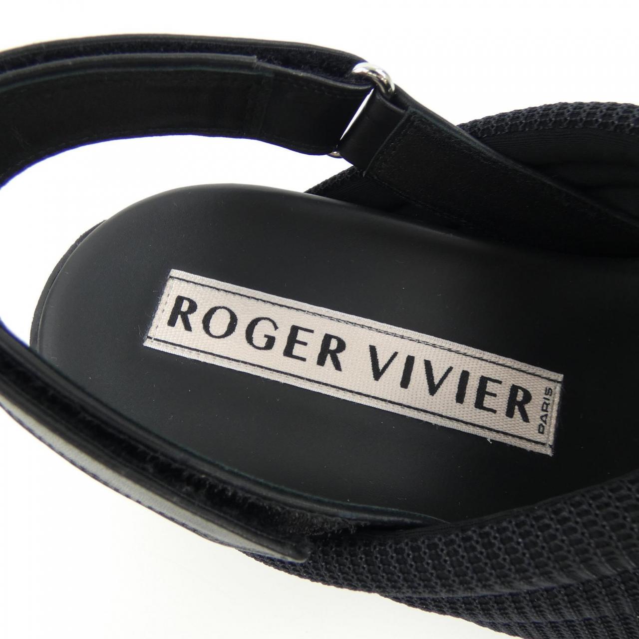 ロジェヴィヴィエ ROGER VIVIER サンダル