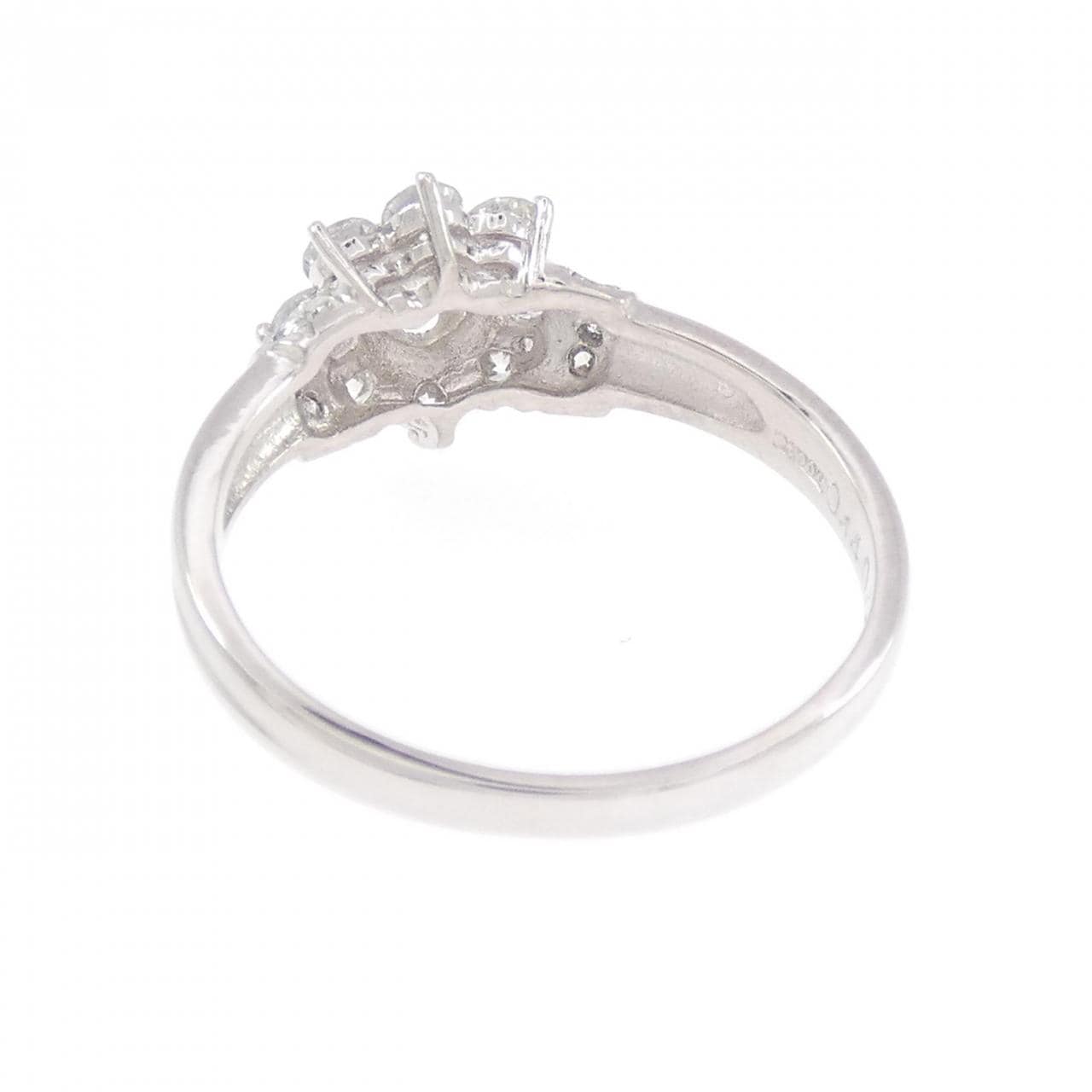 PT900 フラワー ダイヤモンド リング 0.14CT