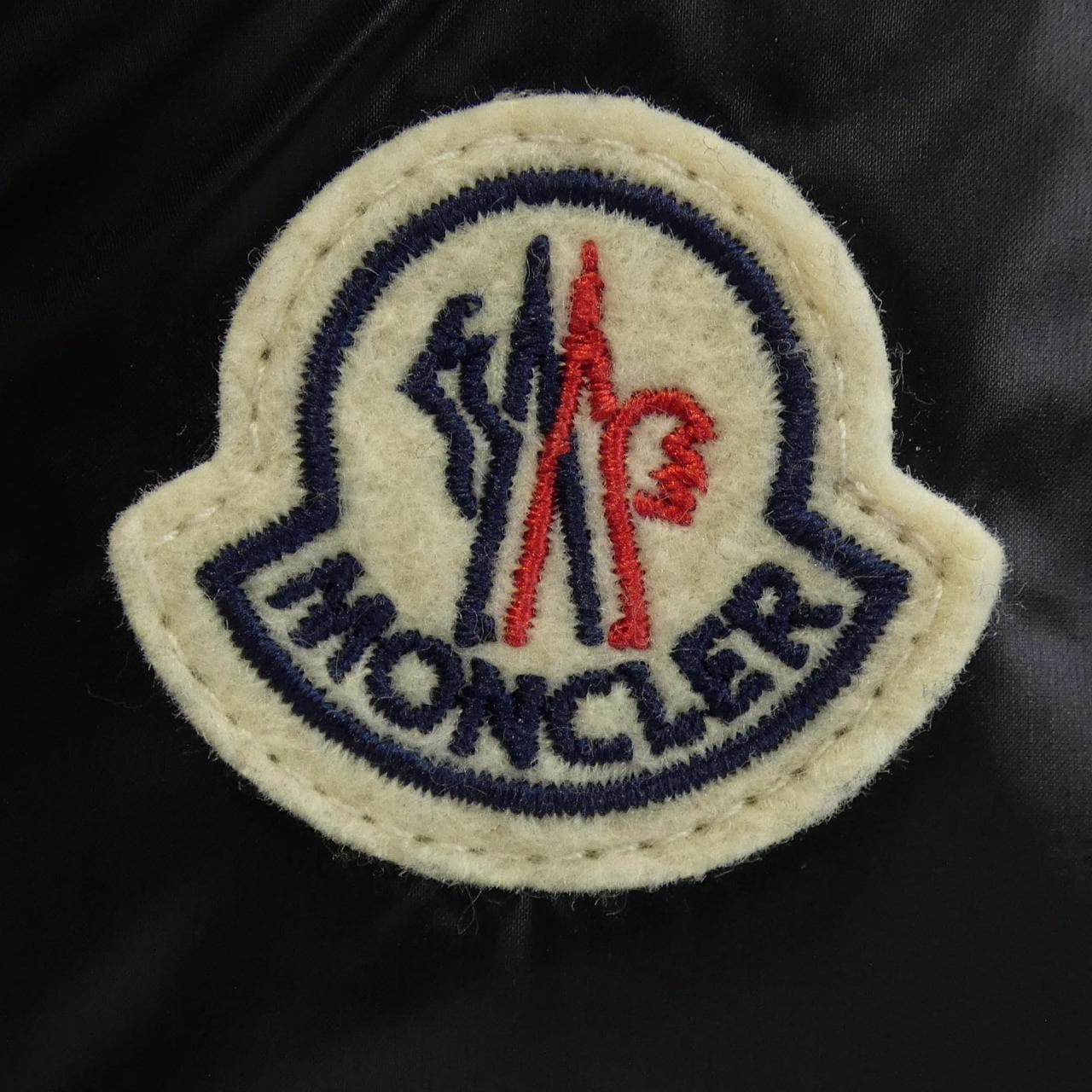 モンクレール MONCLER GLYGOS ダウンベスト