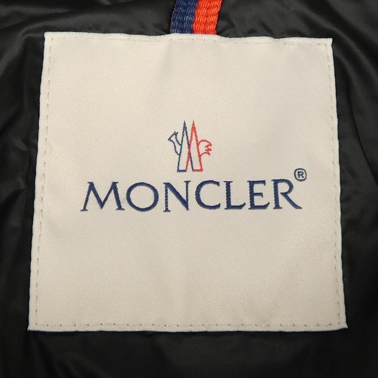 モンクレール MONCLER ダウンコート