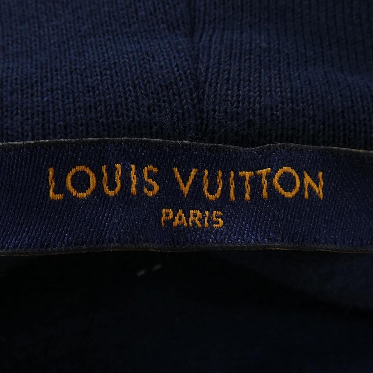 LOUIS VUITTON Vuitton Beaded SHARK PARKER HLY18WIHN