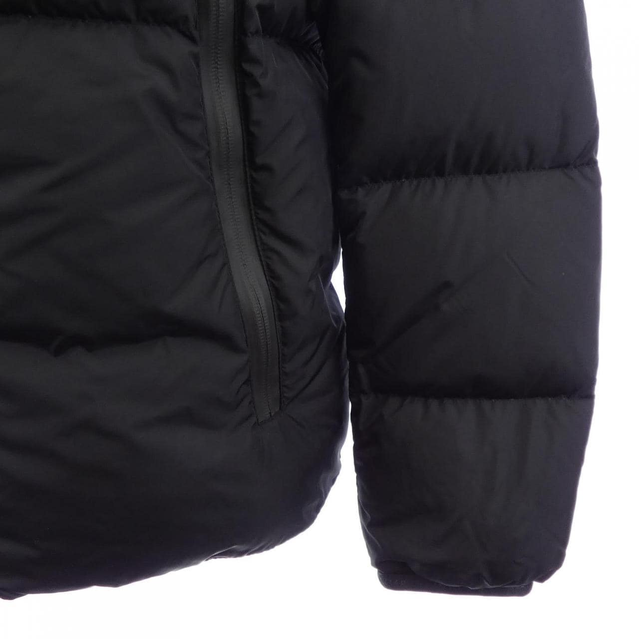 モンクレール MONCLER MONTCLA ダウンジャケット