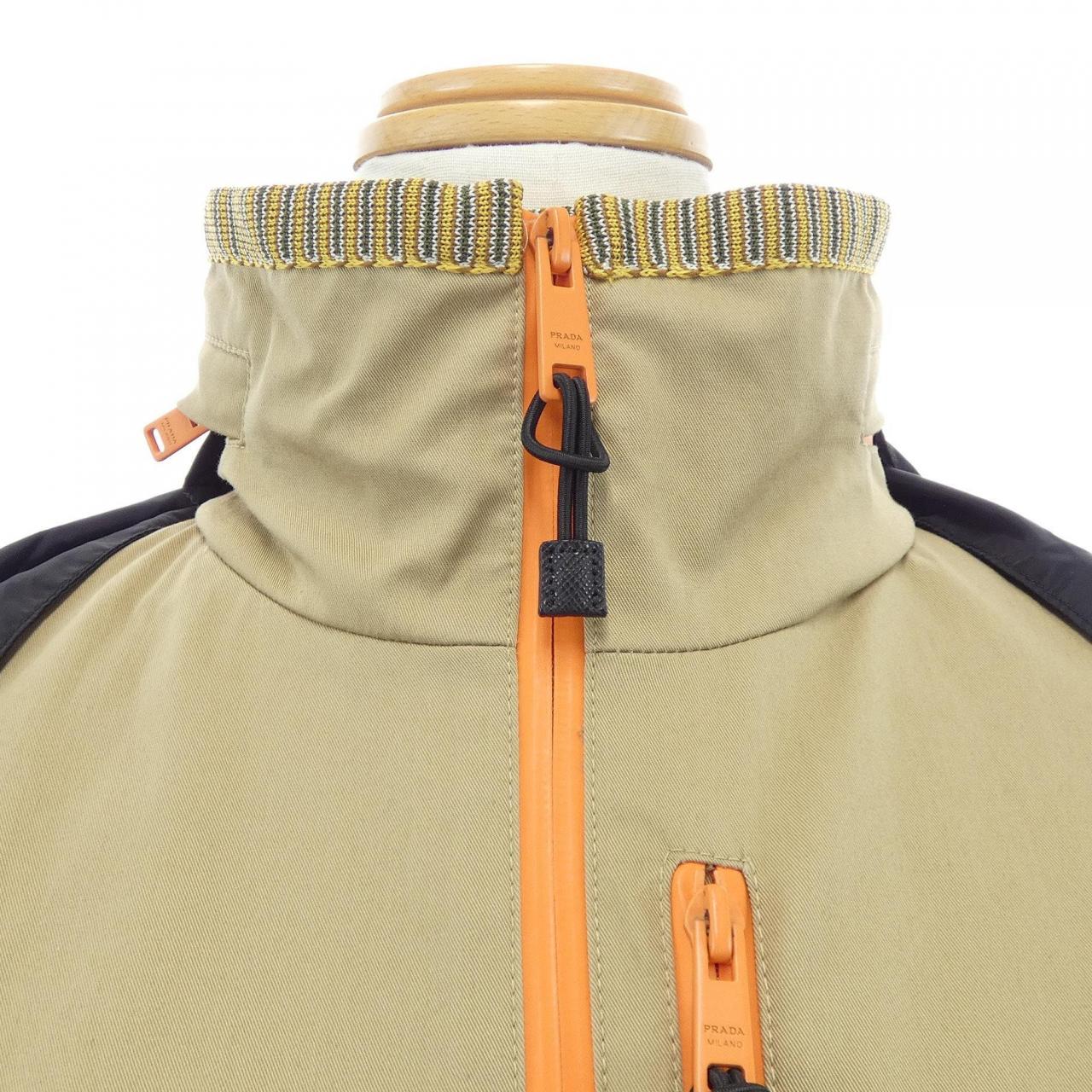 プラダ PRADA トライアングルロゴ P505M S212 1GQS ブルゾン