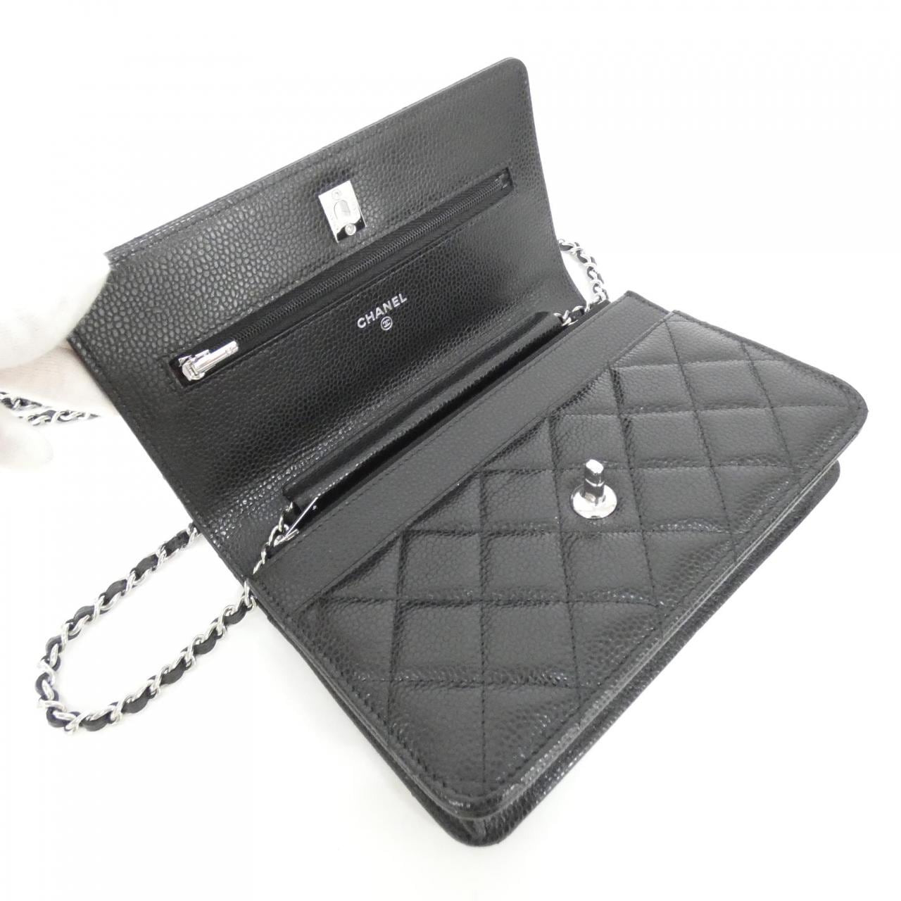 【未使用品】シャネル AP4241 チェーンウォレット