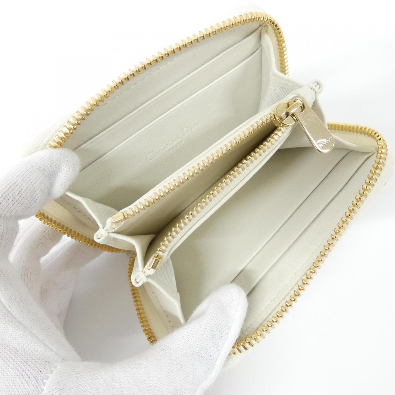 クリスチャンディオール レディ ディオール ヴォワヤジュール S0985ONMJ コインケース