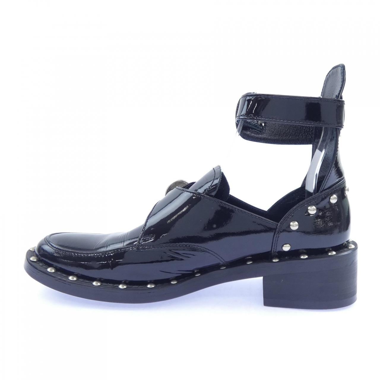 リミフゥ LIMI feu シューズ