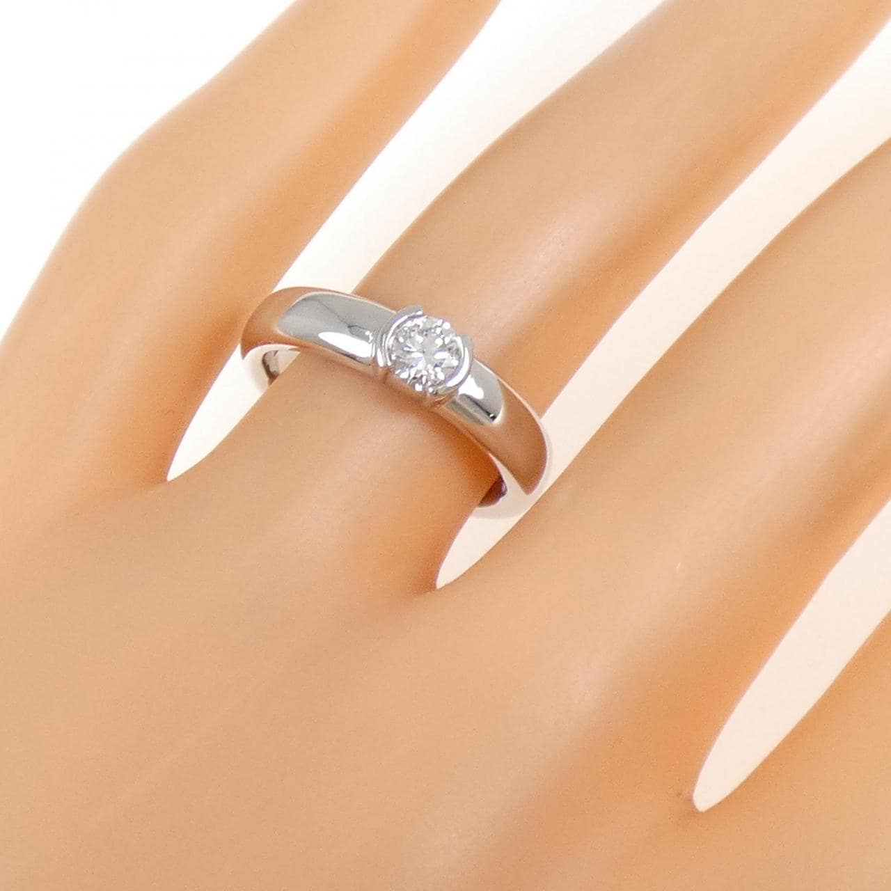 ティファニー ドッツ リング 0.32CT G VVS2