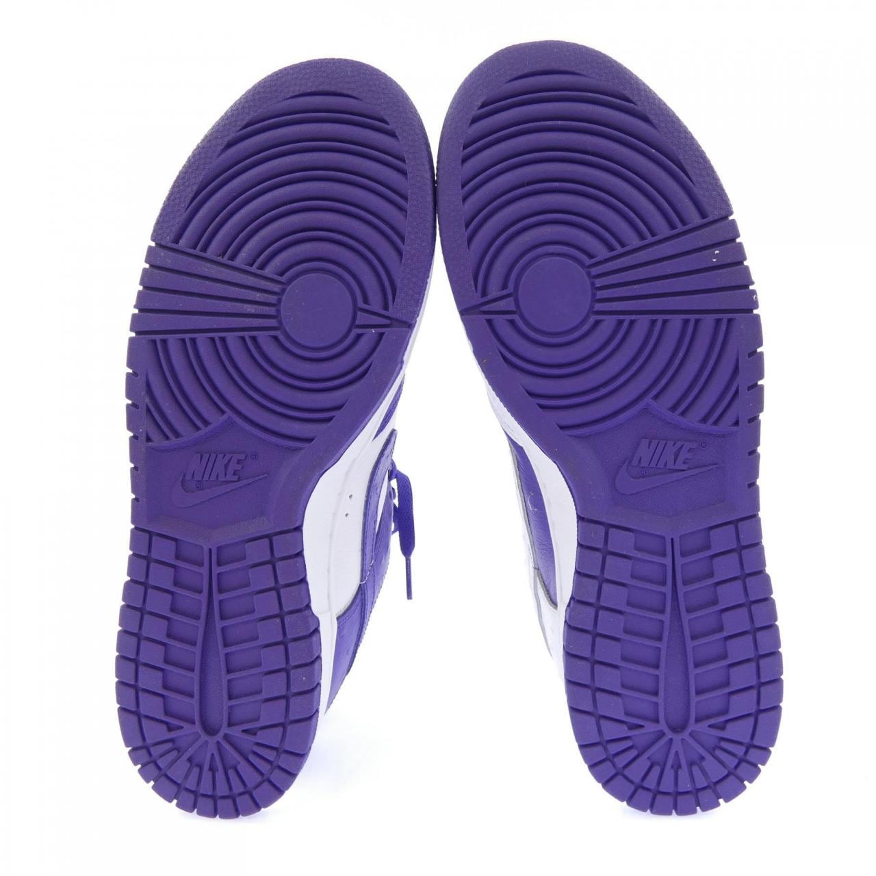 ナイキ NIKE DJ4636-100 スニーカー