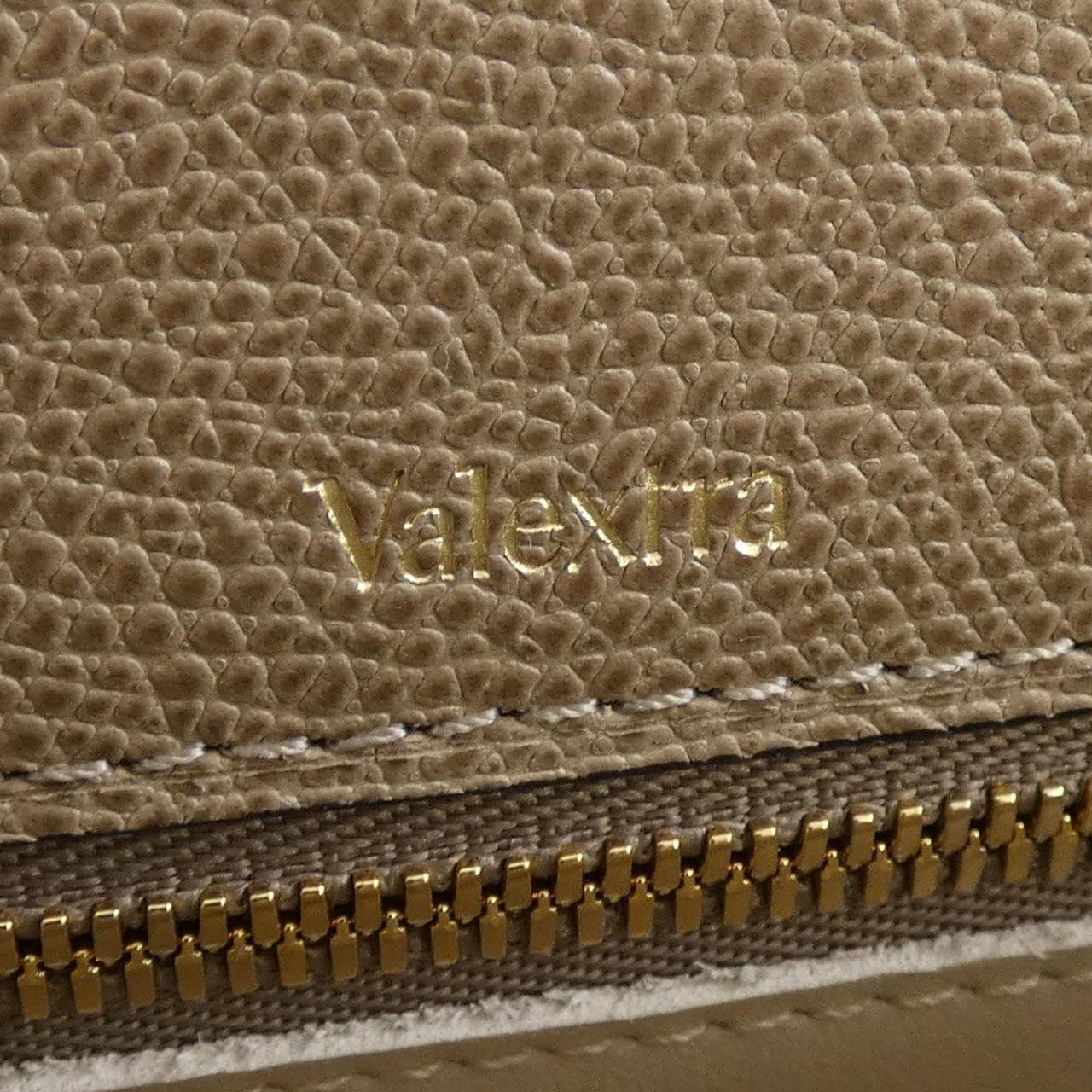 ヴァレクストラ VALEXTRA イジィデ ISIDE WBES0056028LOC99 BAG