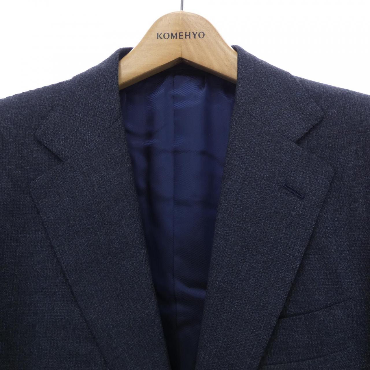 ソブリン sovereign スーツ