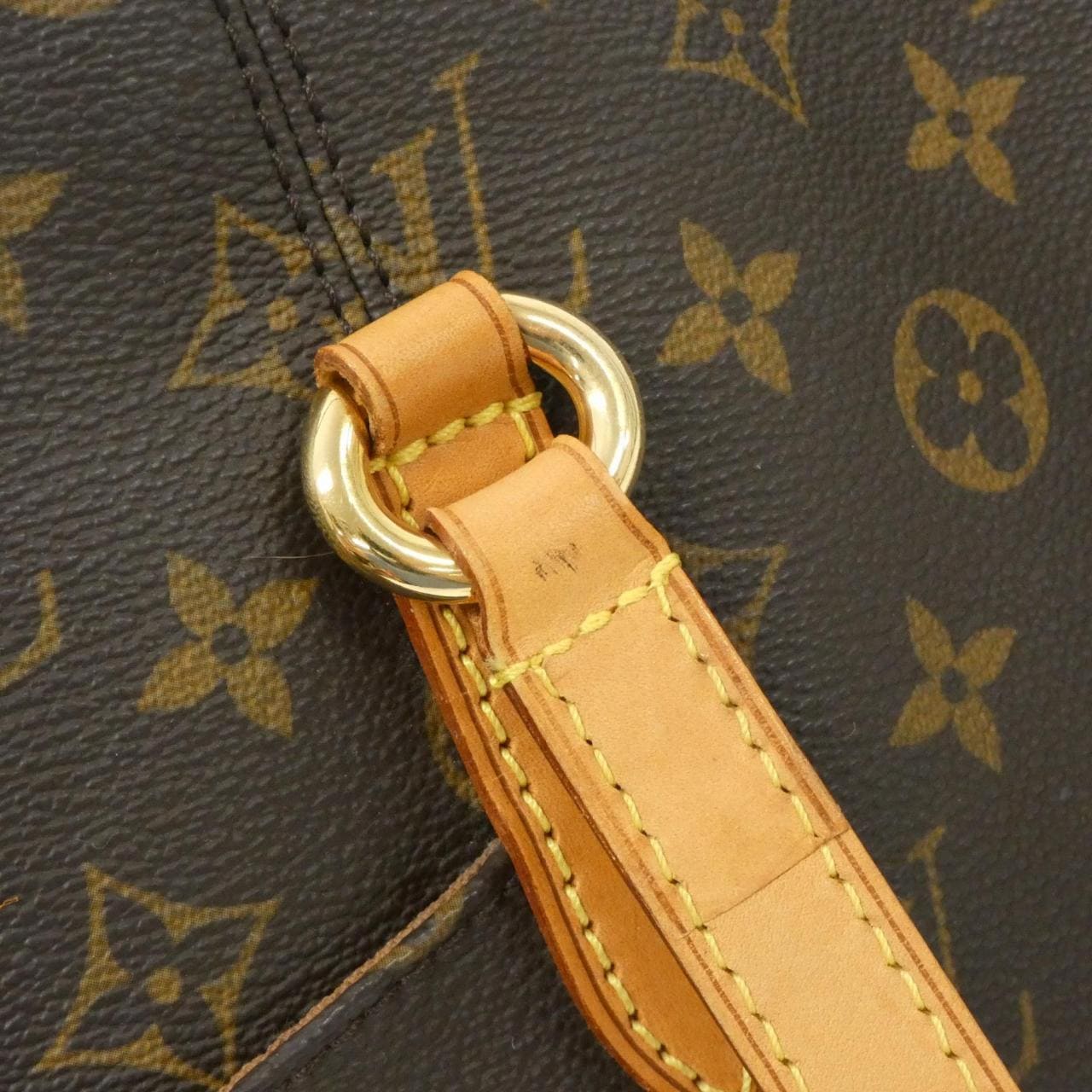 LOUIS VUITTON Monogram Totally MM M56689 包