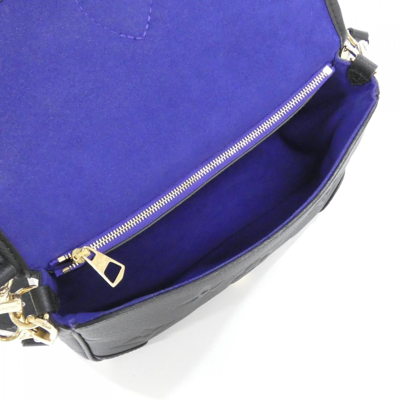LOUIS VUITTON Monogram Empreinte Diane M46386 Shoulder Bag