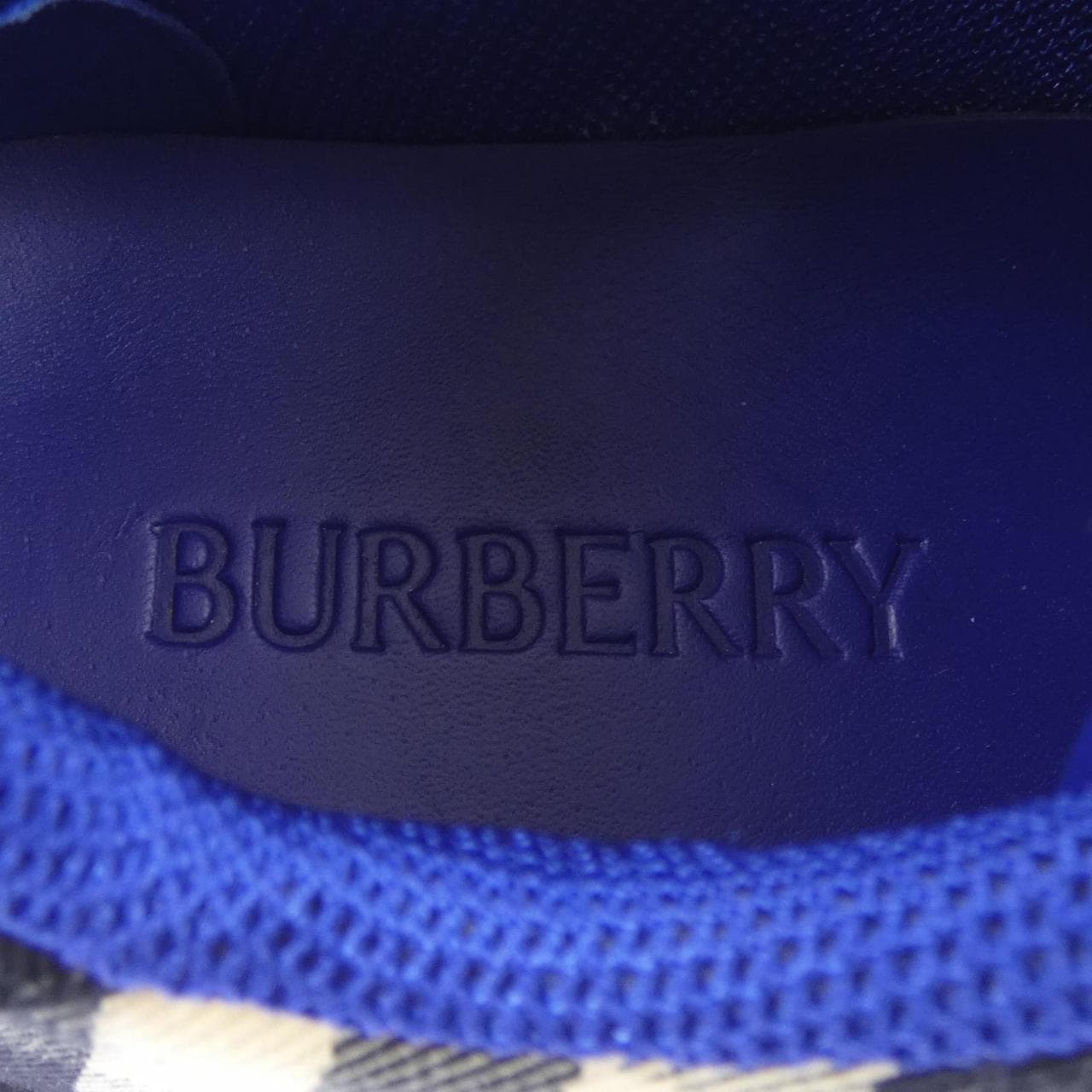 バーバリー BURBERRY 8095370 1005 スニーカー