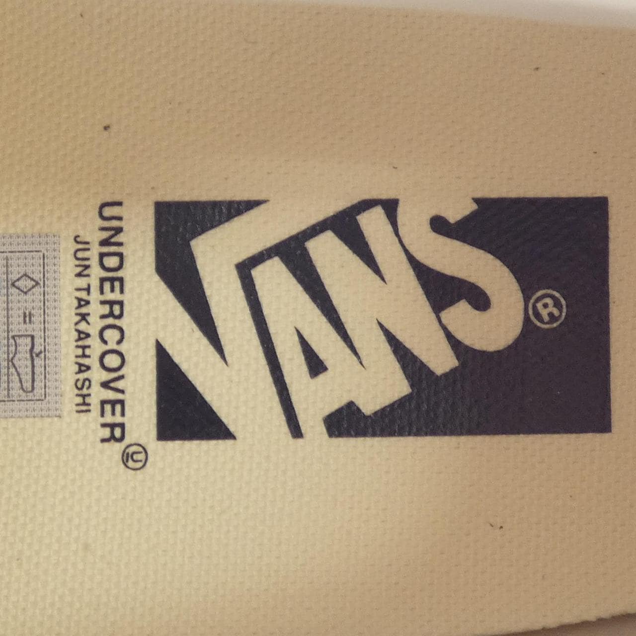 バンズ VANS VN000CXG458 スニーカー