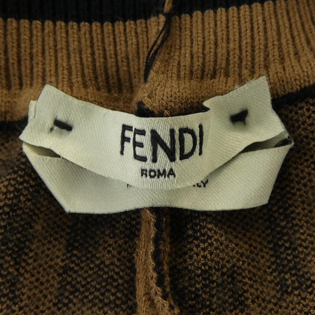 フェンディ FENDI FZR699 A7UB パンツ