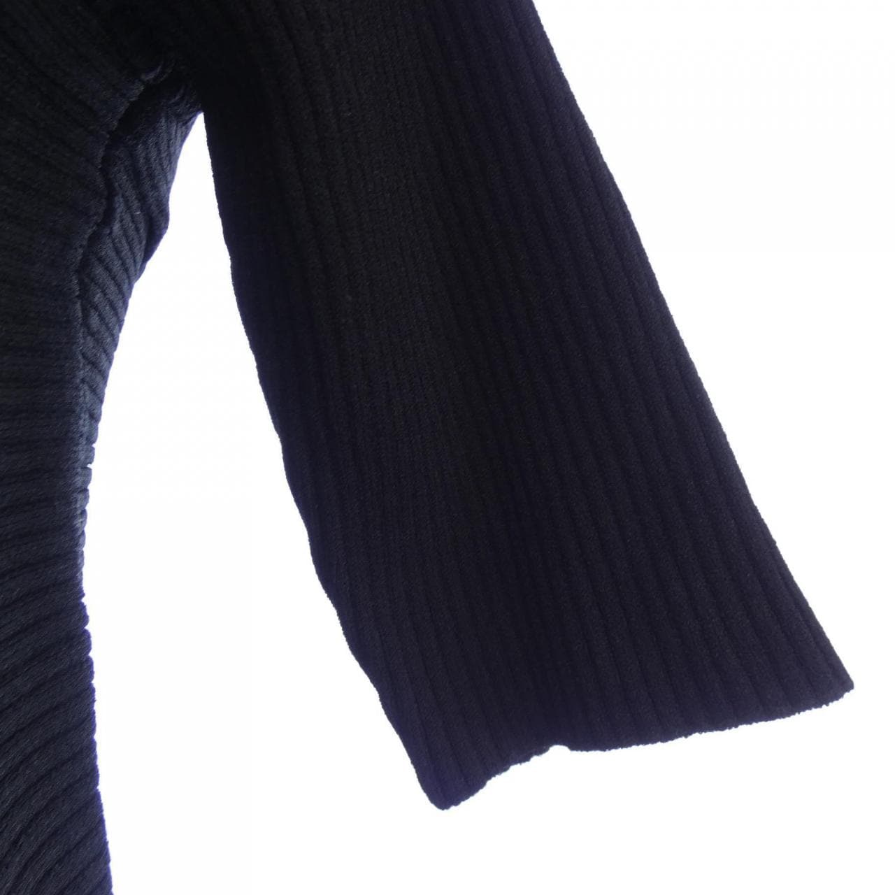 アンスリード UN3D ニット