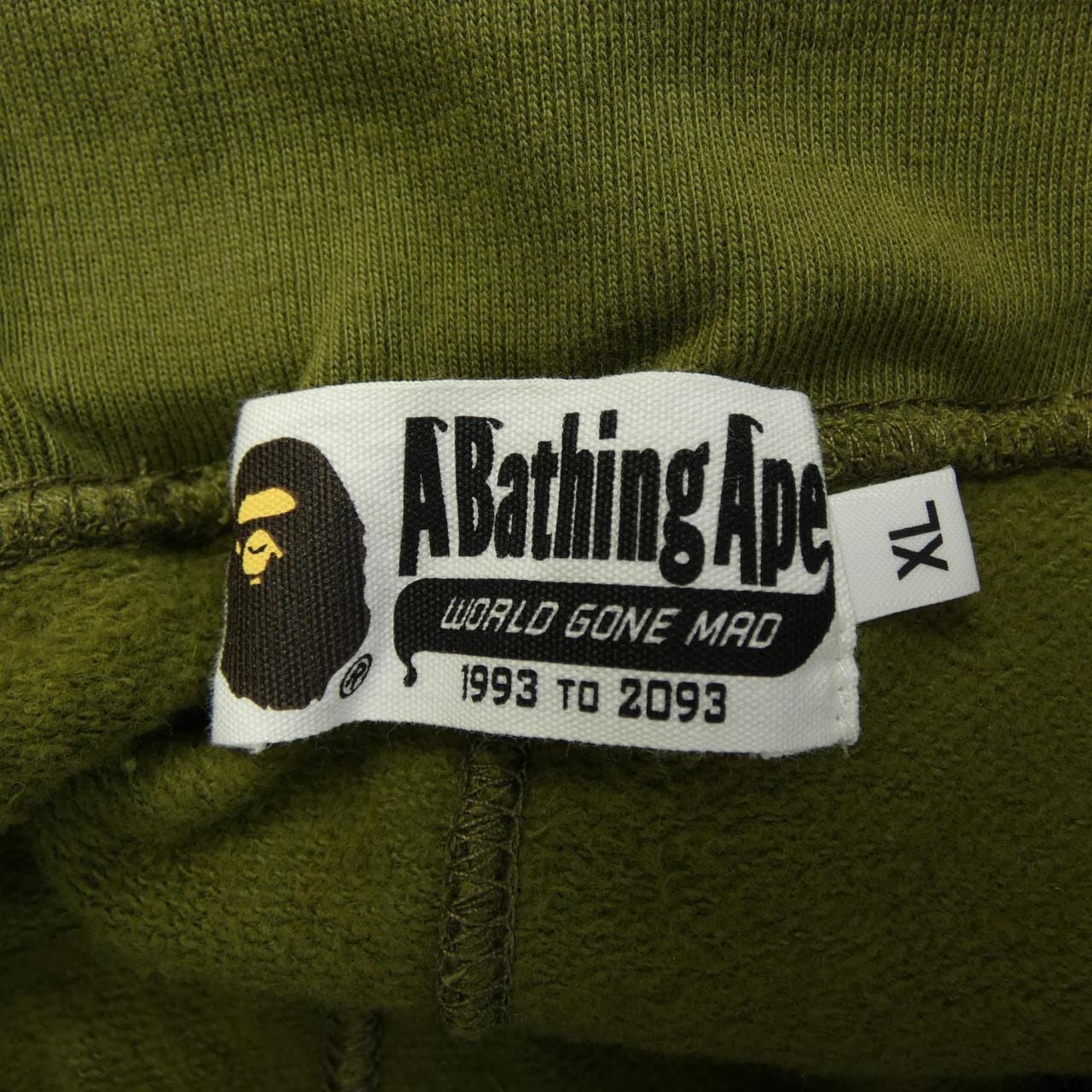 アベイシングエイプ A BATHING APE ショートパンツ