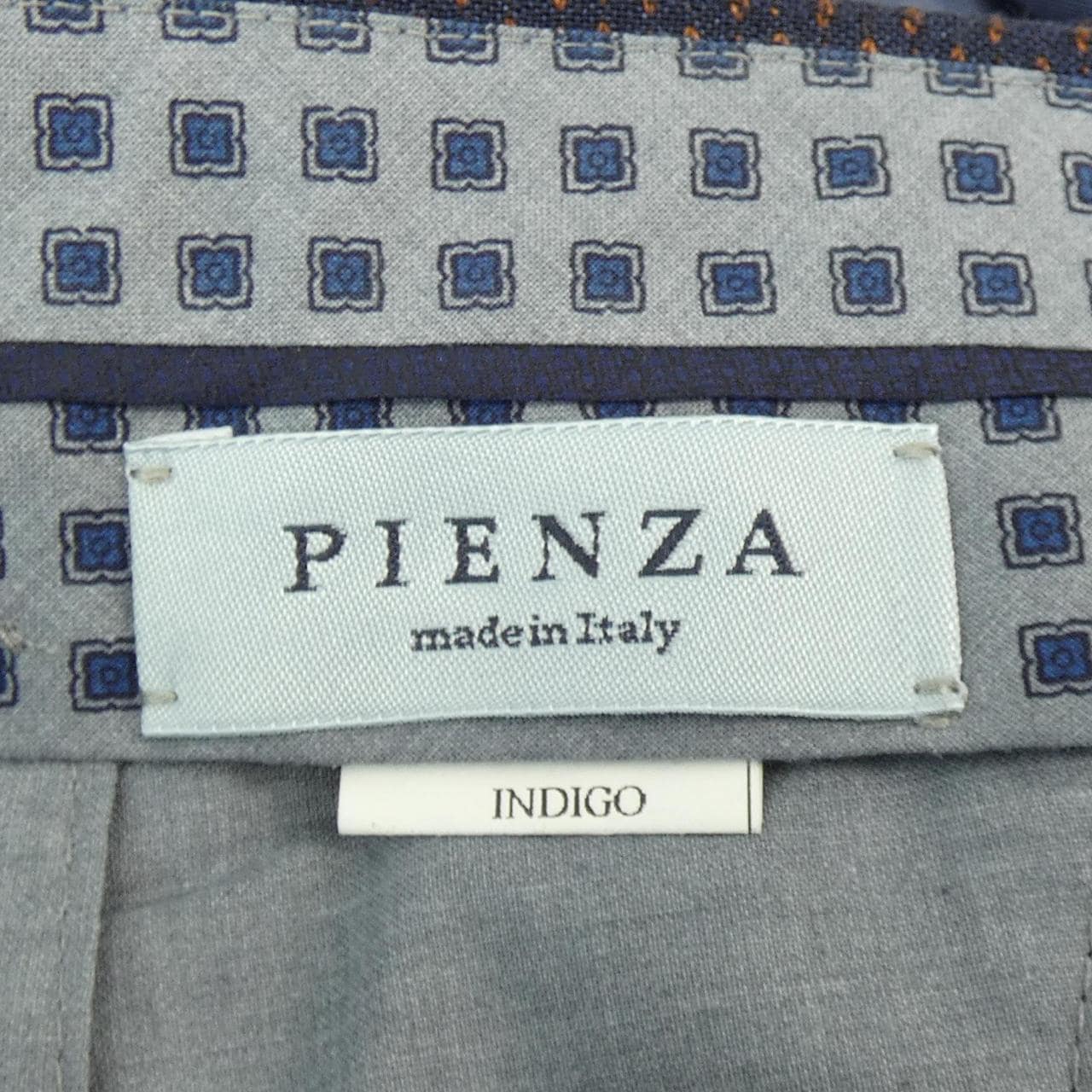 ピエンツァ PIENZA パンツ