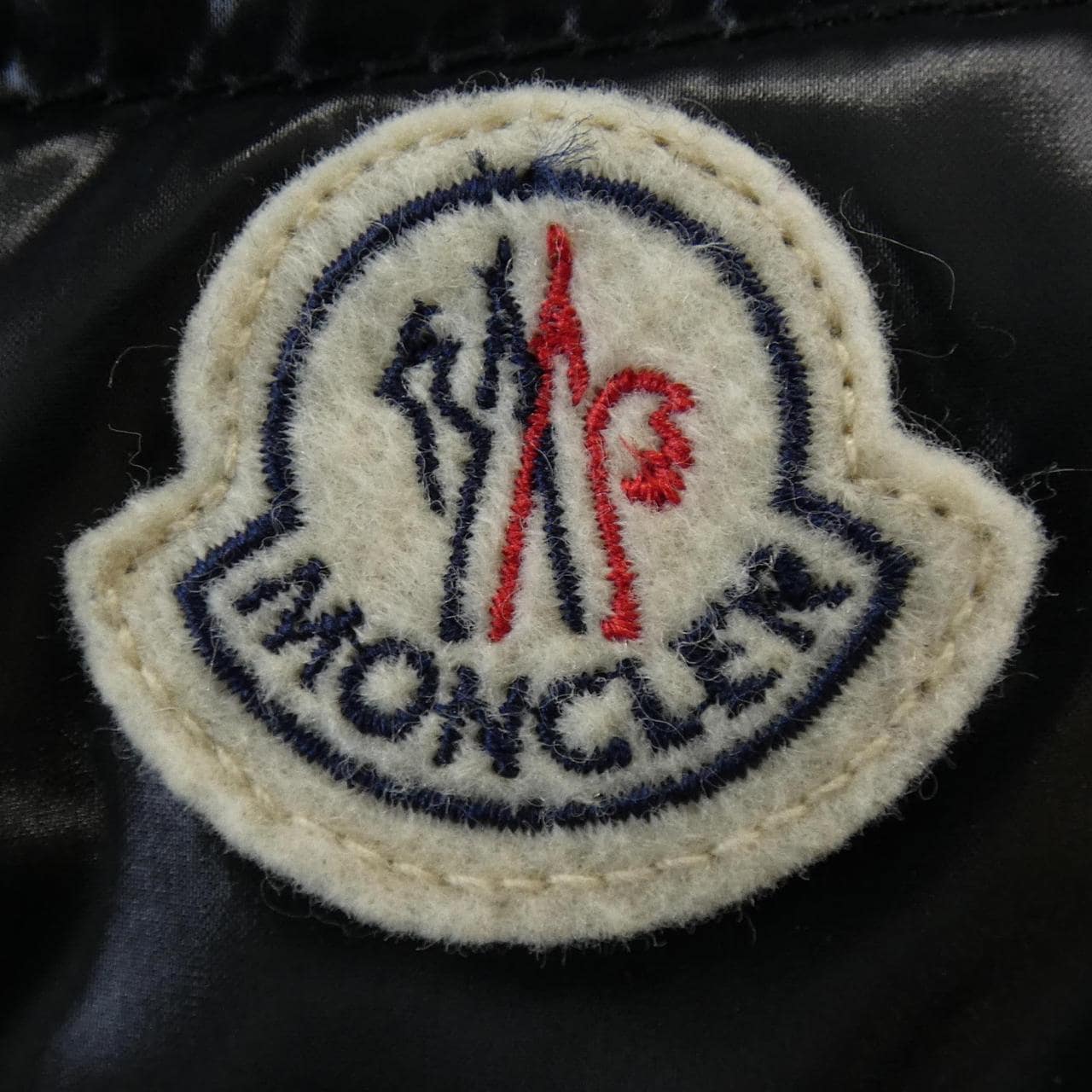モンクレール MONCLER ダウンベスト