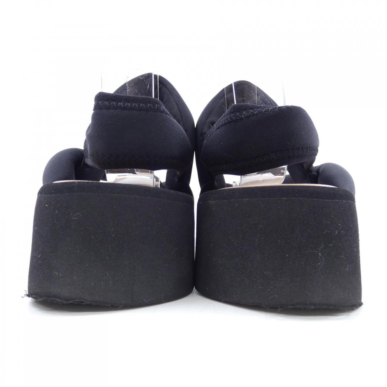 イッセイミヤケ ISSEY MIYAKE サンダル