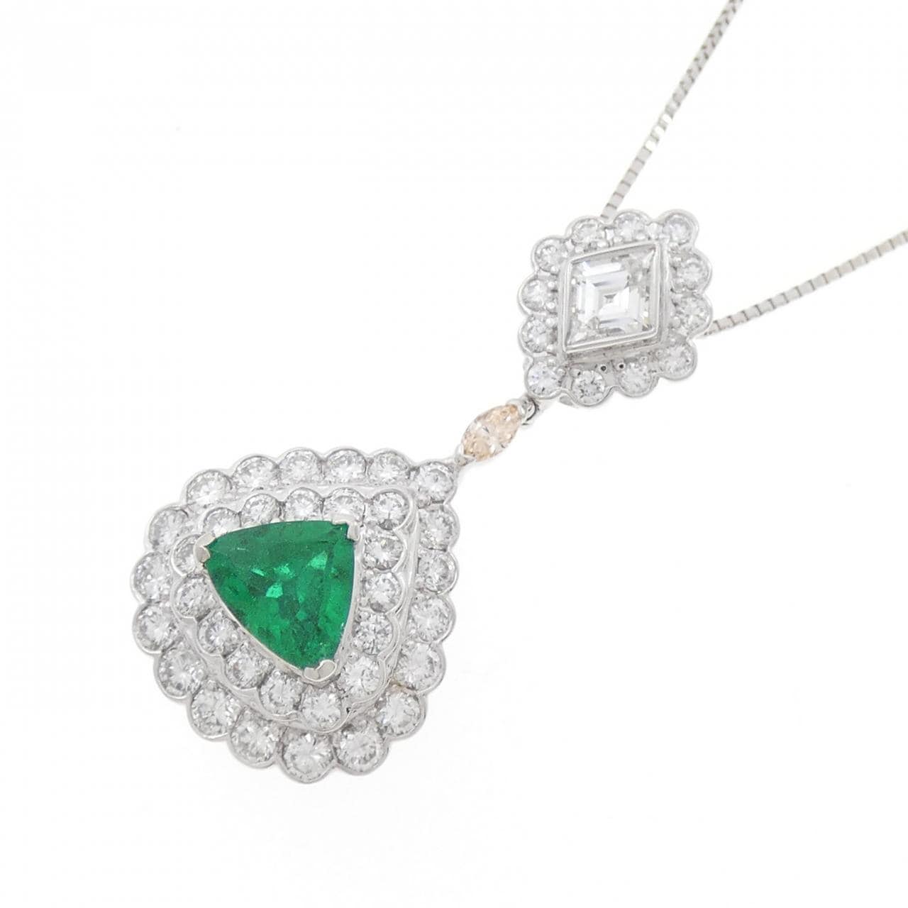 PT900/PT850 エメラルド ネックレス 0.74CT