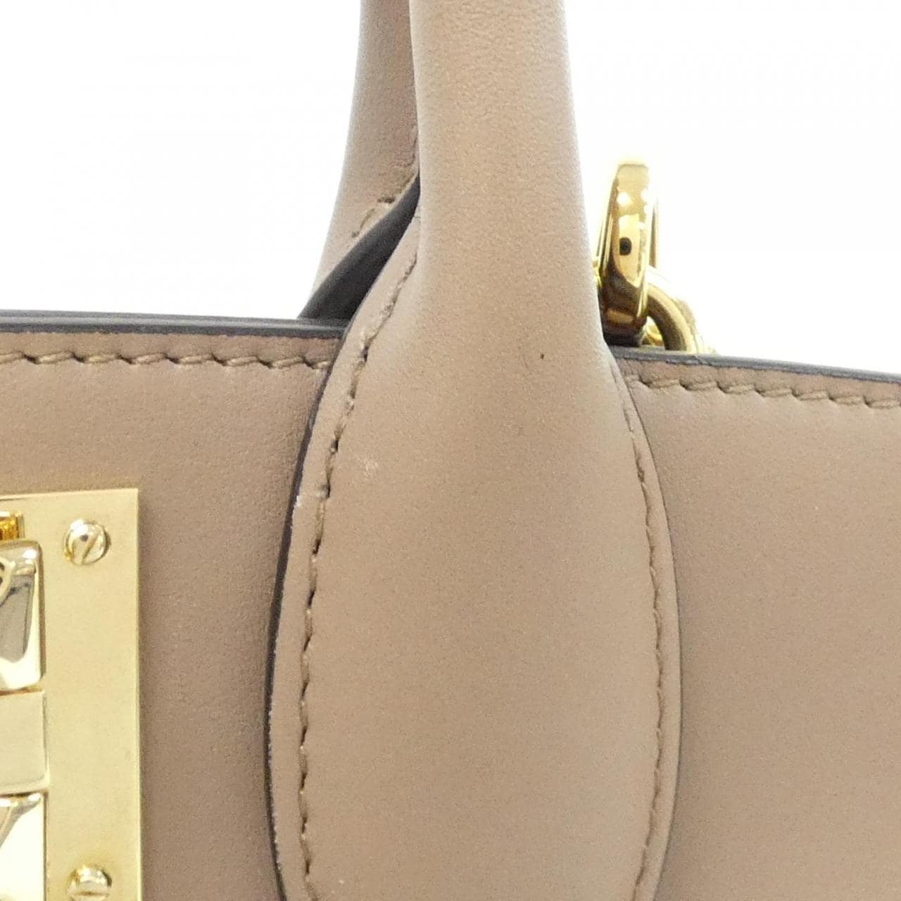 サルヴァトーレフェラガモ THE STUDIO 21 H159 バッグ